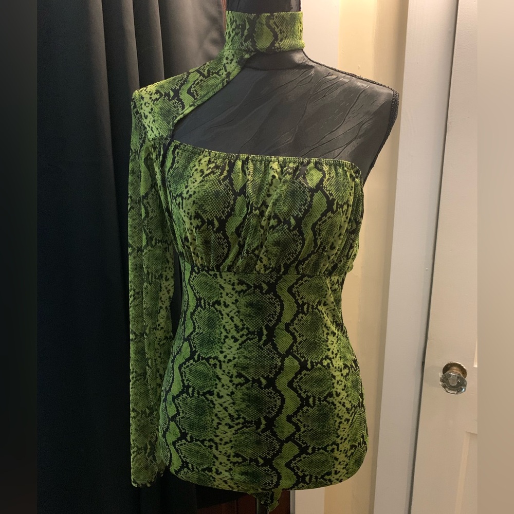 Green Snakeskin Print Bodysuit by Pretty Little Thing
